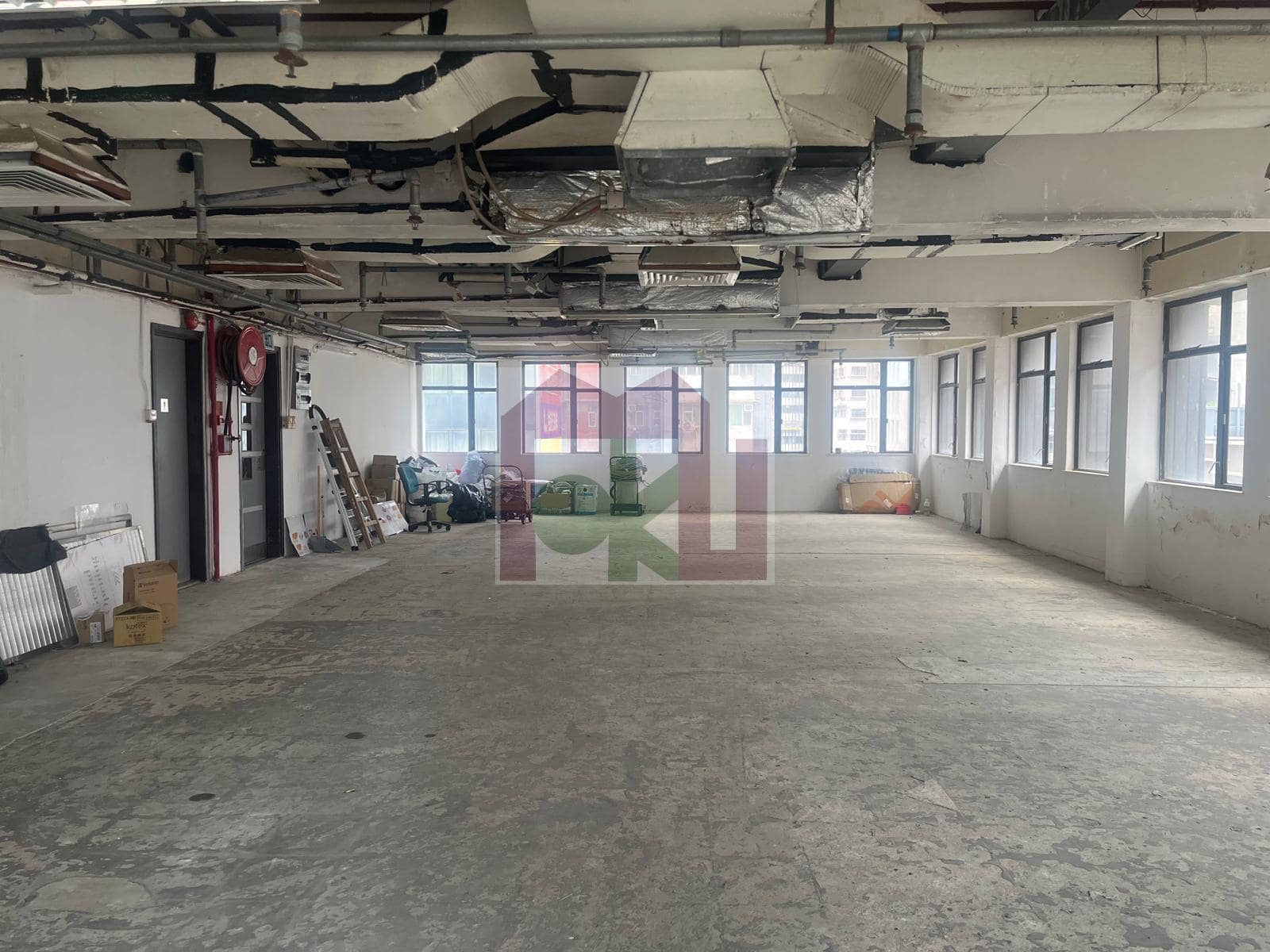 Taurus Buildingのブル或物件の写真